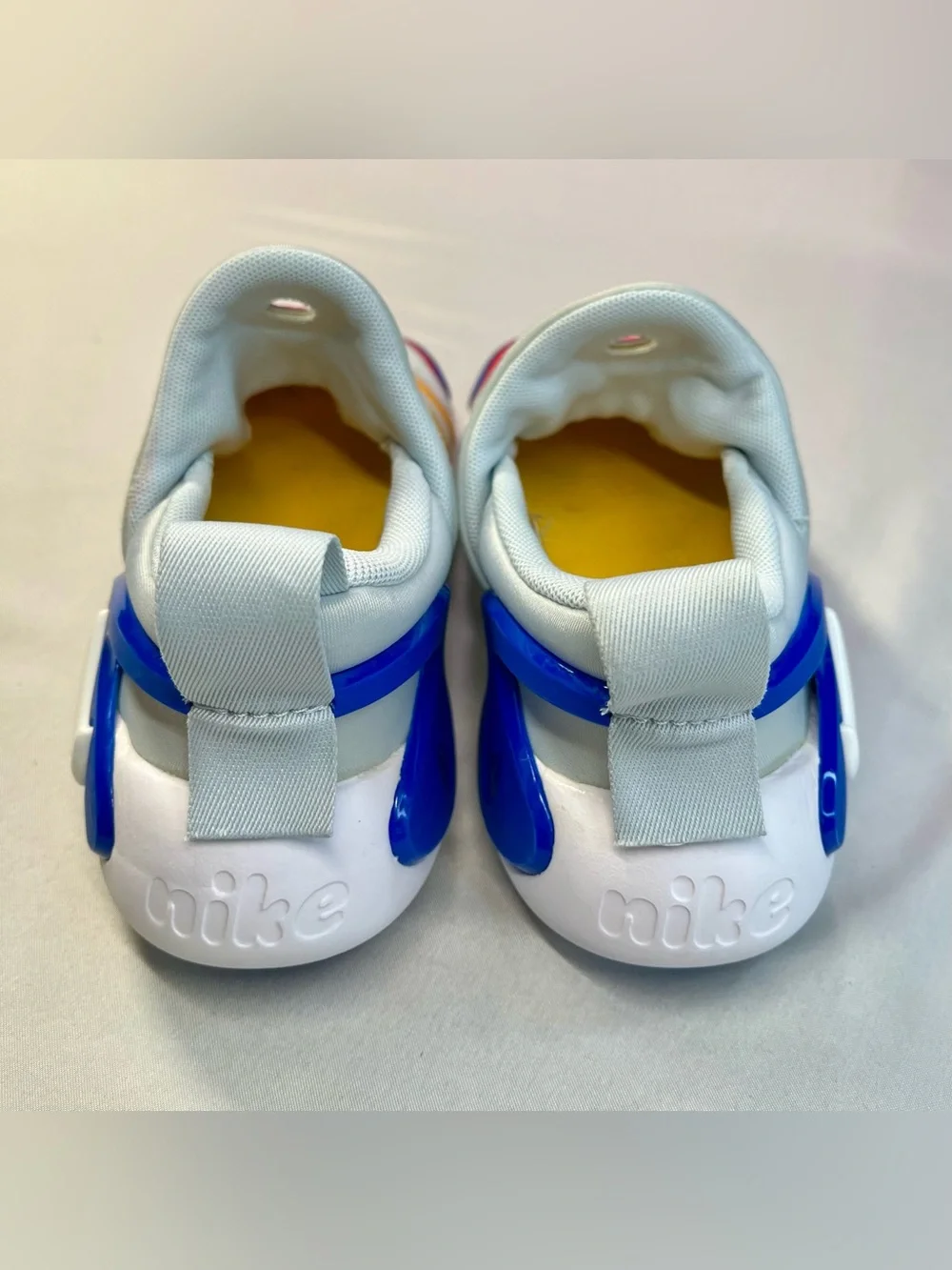 Nike kids dynamo