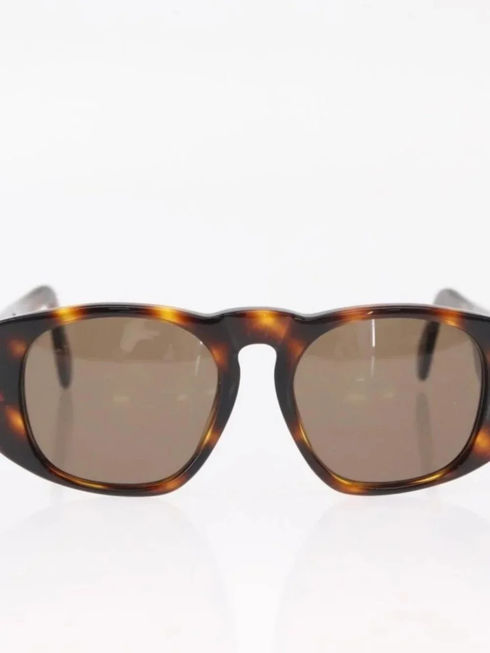 CHANEL brand	chanel color	brown