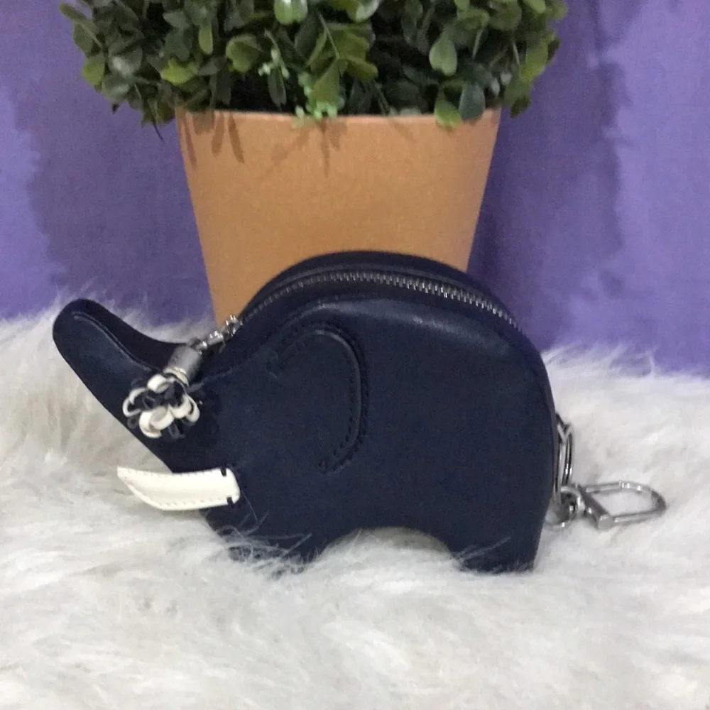 Tory Burch this super