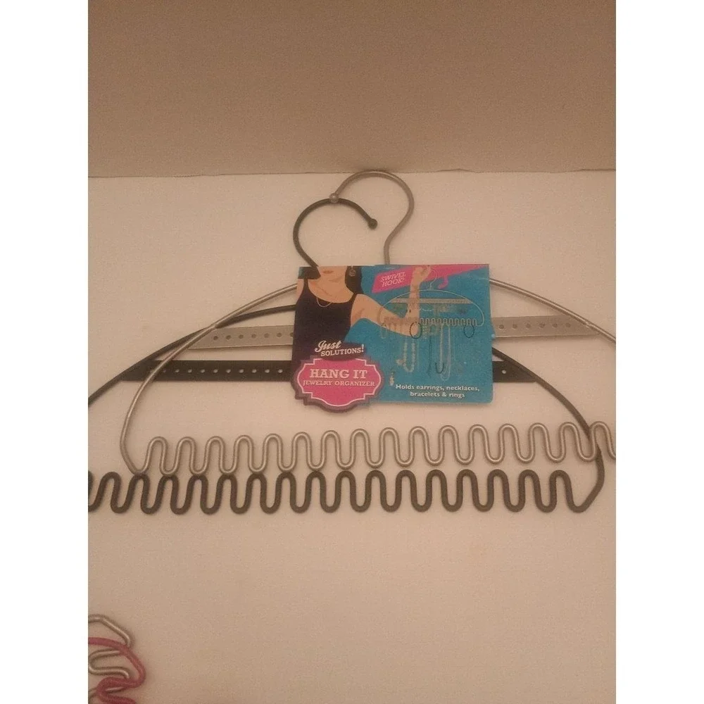 2 Hang It Jewelry Organizers
