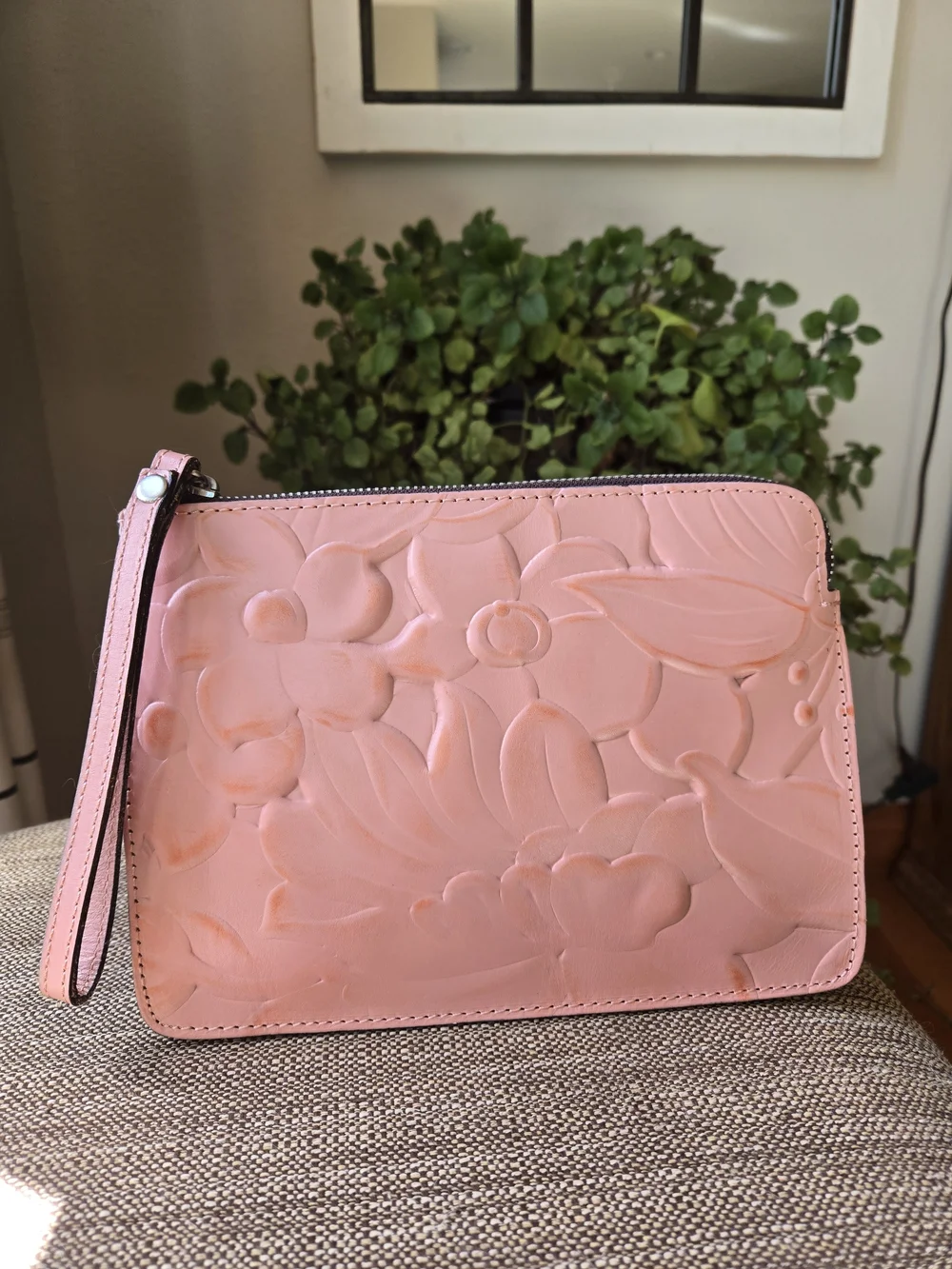 Patricia Nash zip color