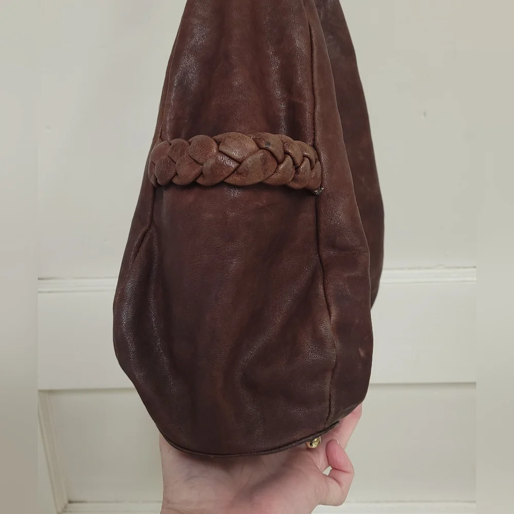 Botkier chocolate inside
