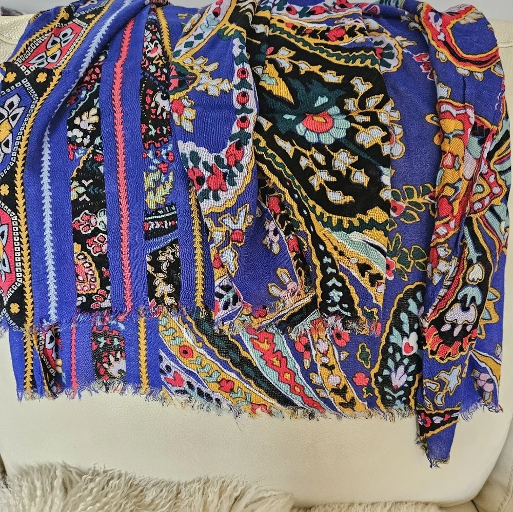 Vera Bradley came look