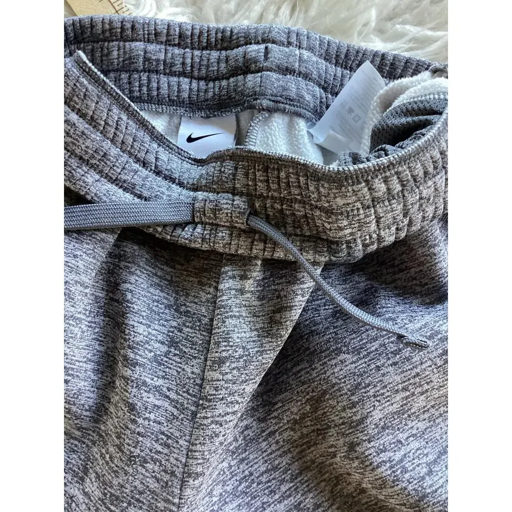 Nike Youth Unisex Therma Fit Fleece Sweatpants Athletic Activewear‎ Gray Large