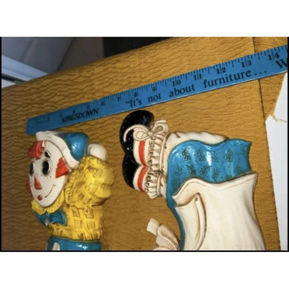1977 Homco Raggedy Ann & Andy plastic wall hangings