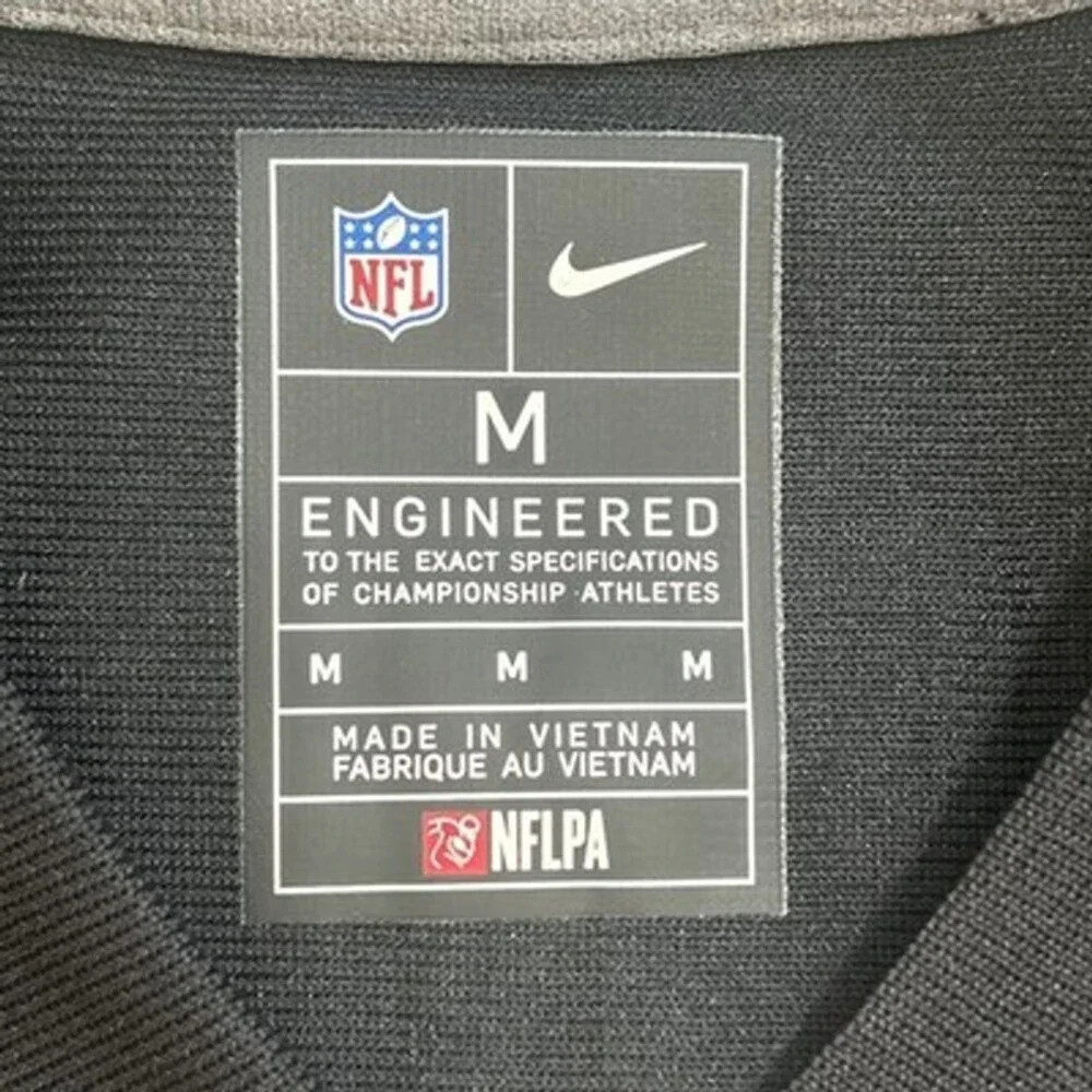 Nike new tags