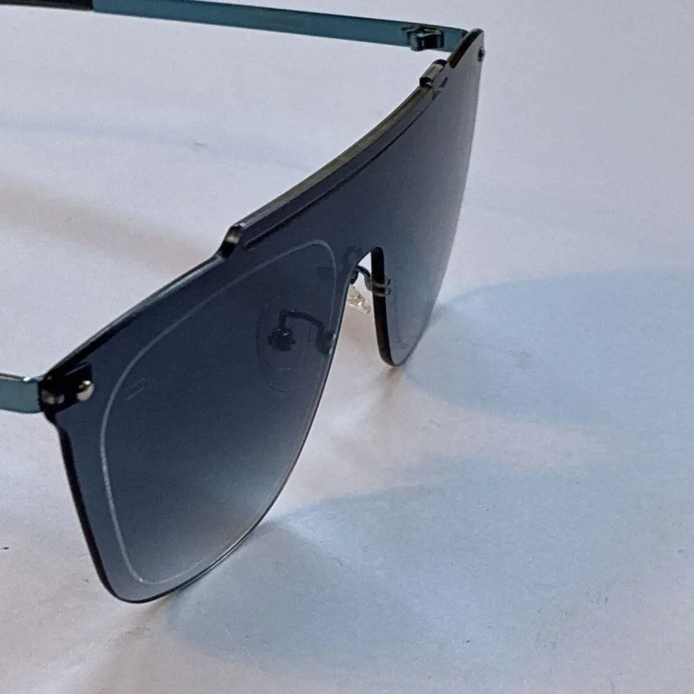 Prive Revaux Shady Business Rimless Blue Gradient Lens Women's Sunglasses