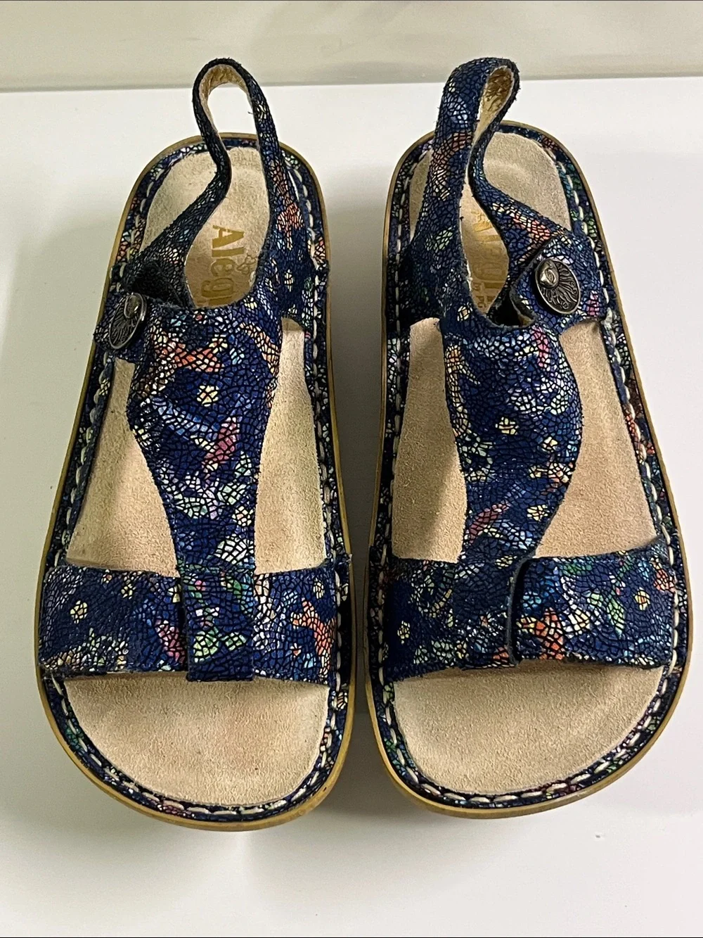 ALEGRIA Kendra Summer Casual Birdland Multi Navy T-Strap Wedge Slip-On Sandals 8
