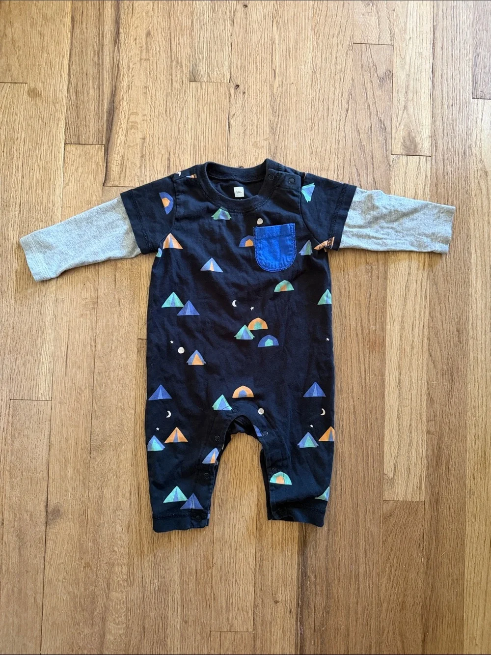 Tea Collection Baby Boy Camping Mountain Tent Romper Long Sleeve Black/Grey 3-6M