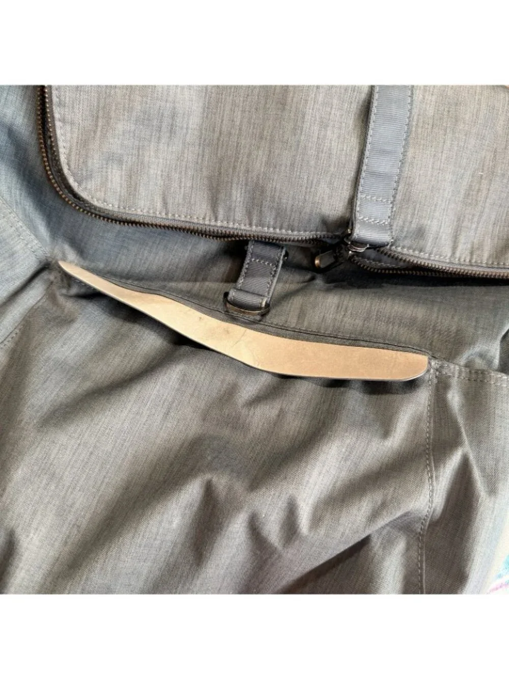 lululemon athletica some peeling