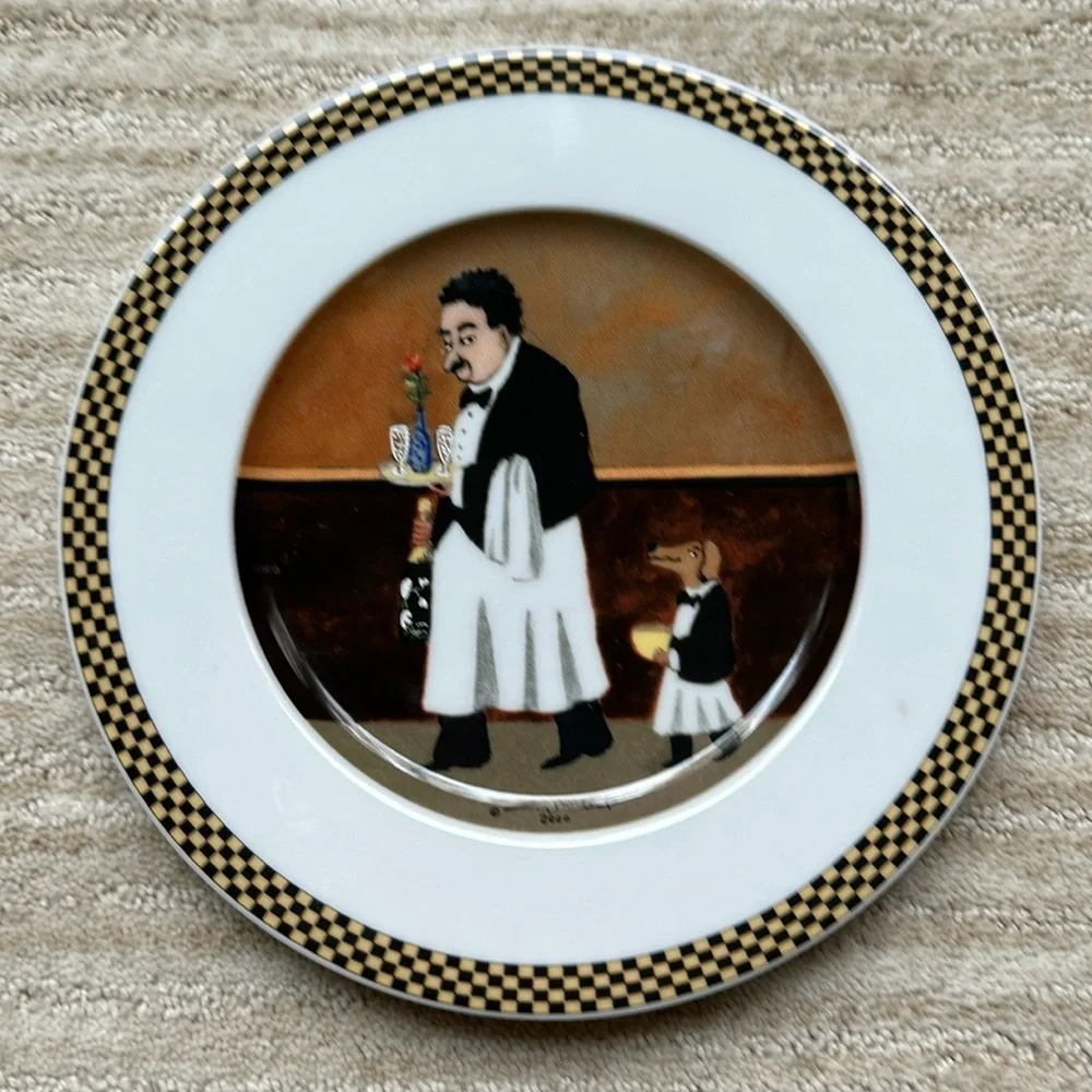 Williams Sonoma set plates