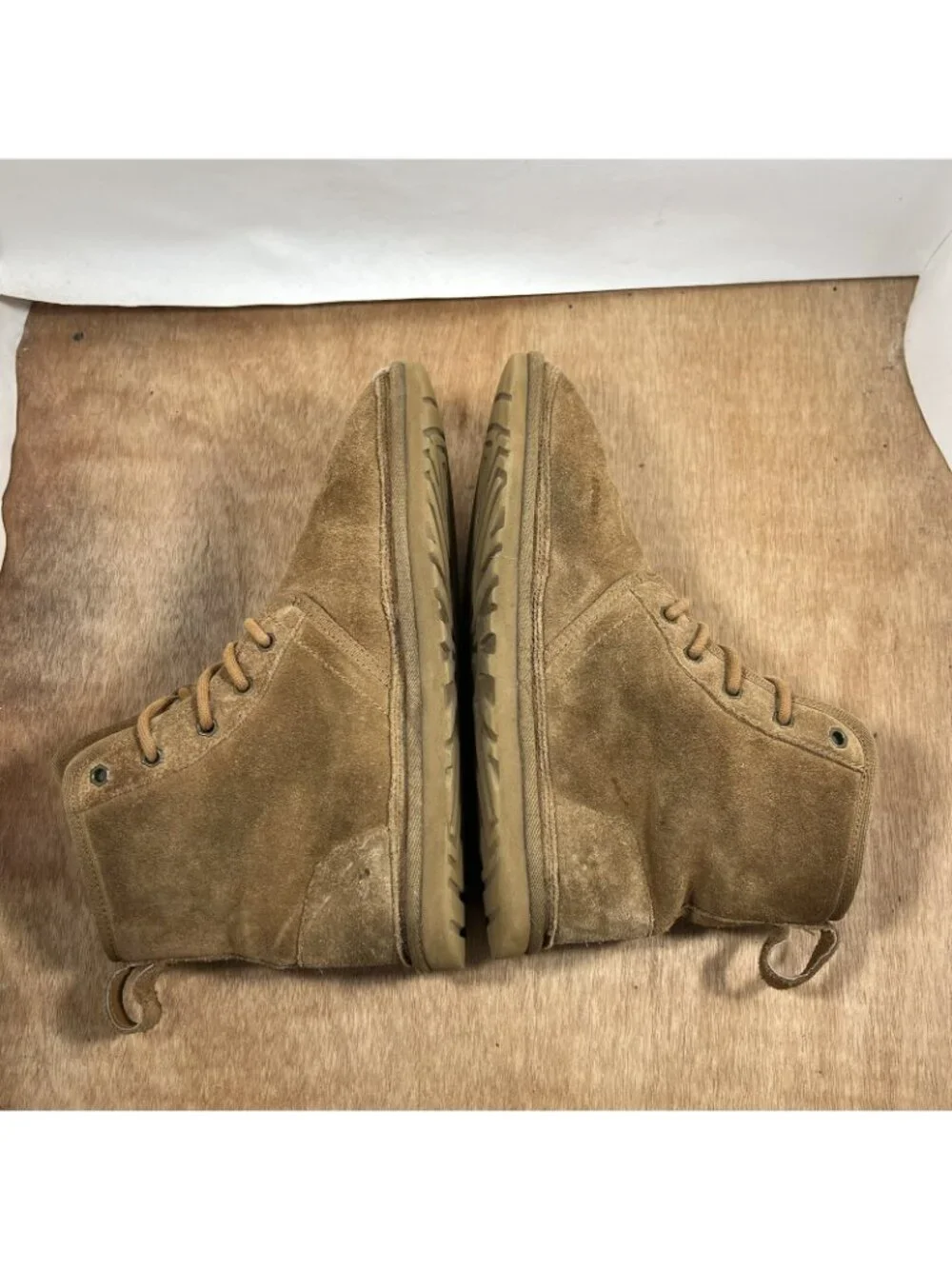 UGG please review