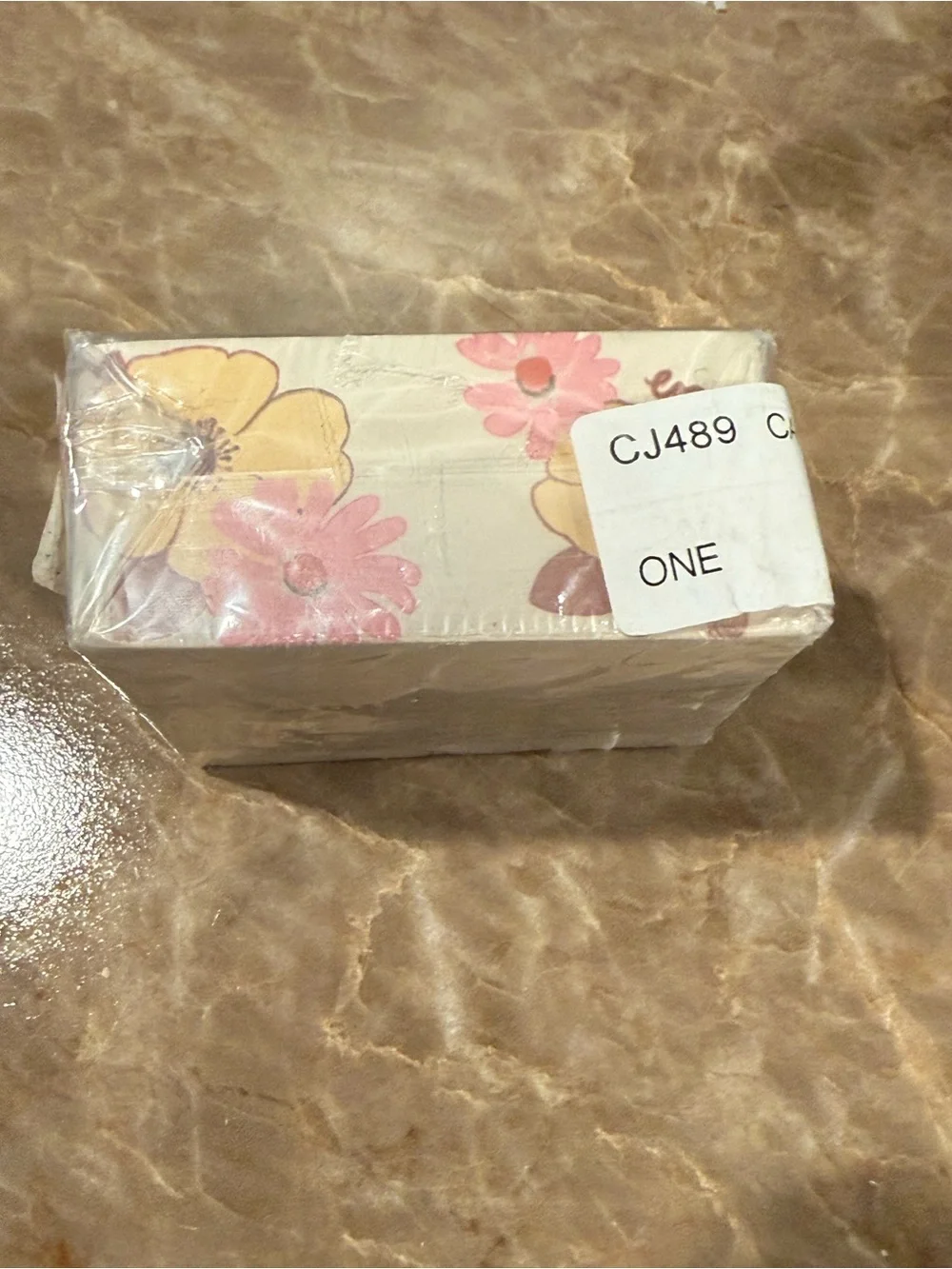 Coach branded notecube