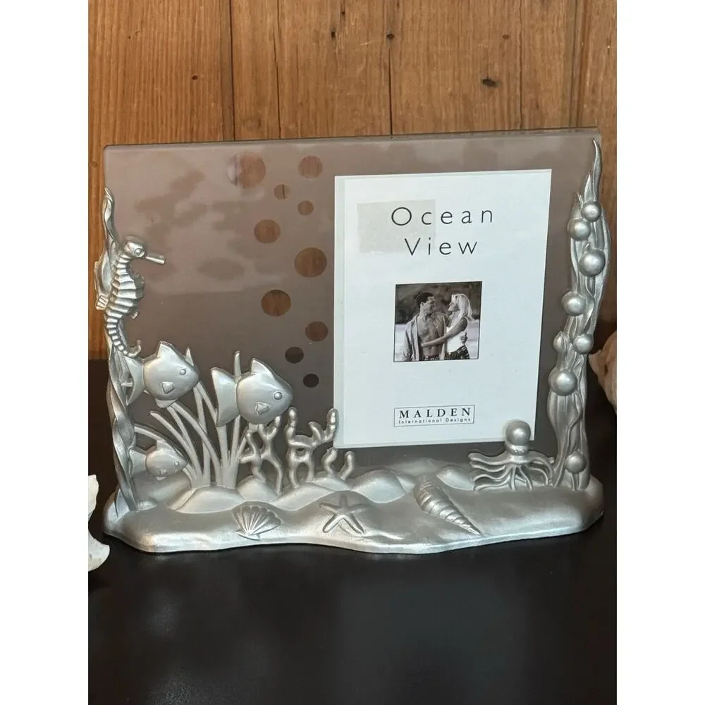 3D Ocean Beach Shells Glass Photo Frame 3.5”x5” Coastal Nautical Decor