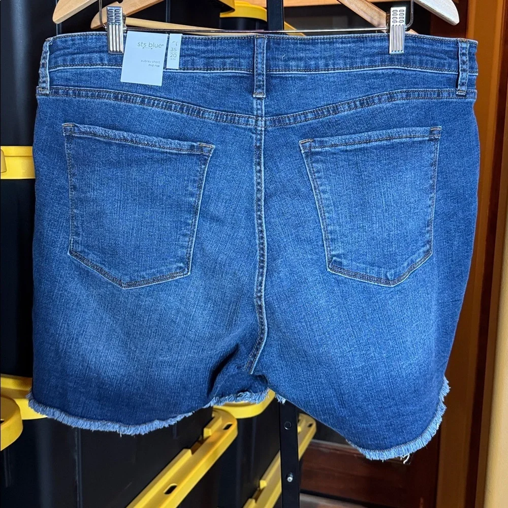 STS Blue nwt sts