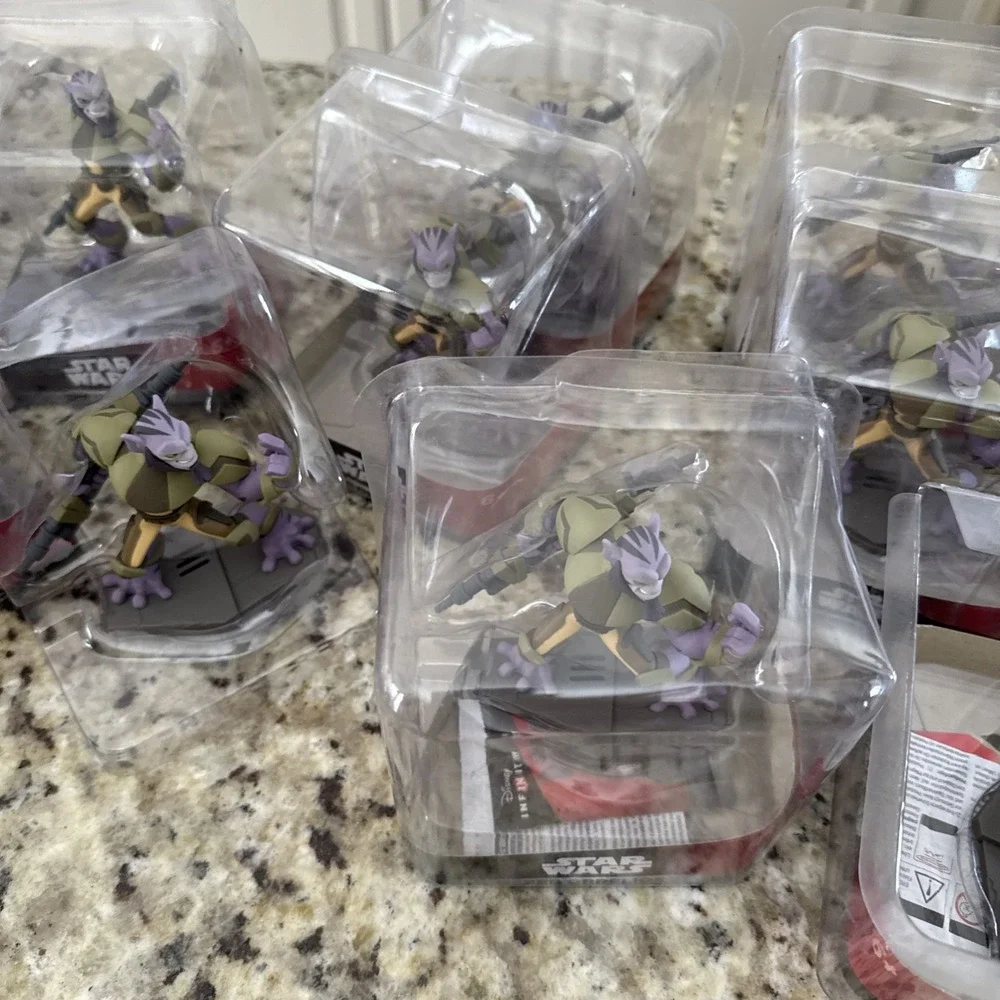 DISNEY INFINITY 3.0 Figure Zeb Orrelios Character Star Wars Rebels NIB Read‎