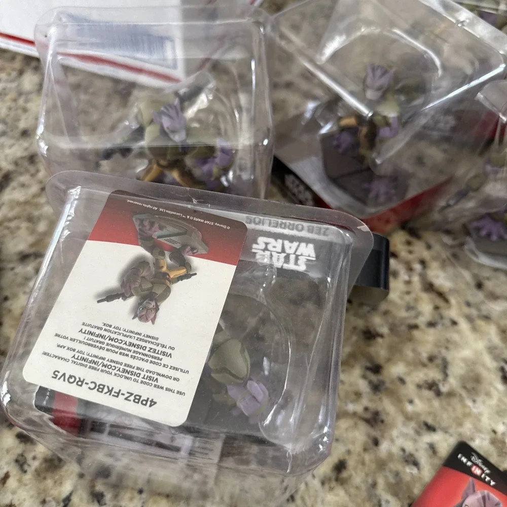 DISNEY INFINITY 3.0 Figure Zeb Orrelios Character Star Wars Rebels NIB Read‎