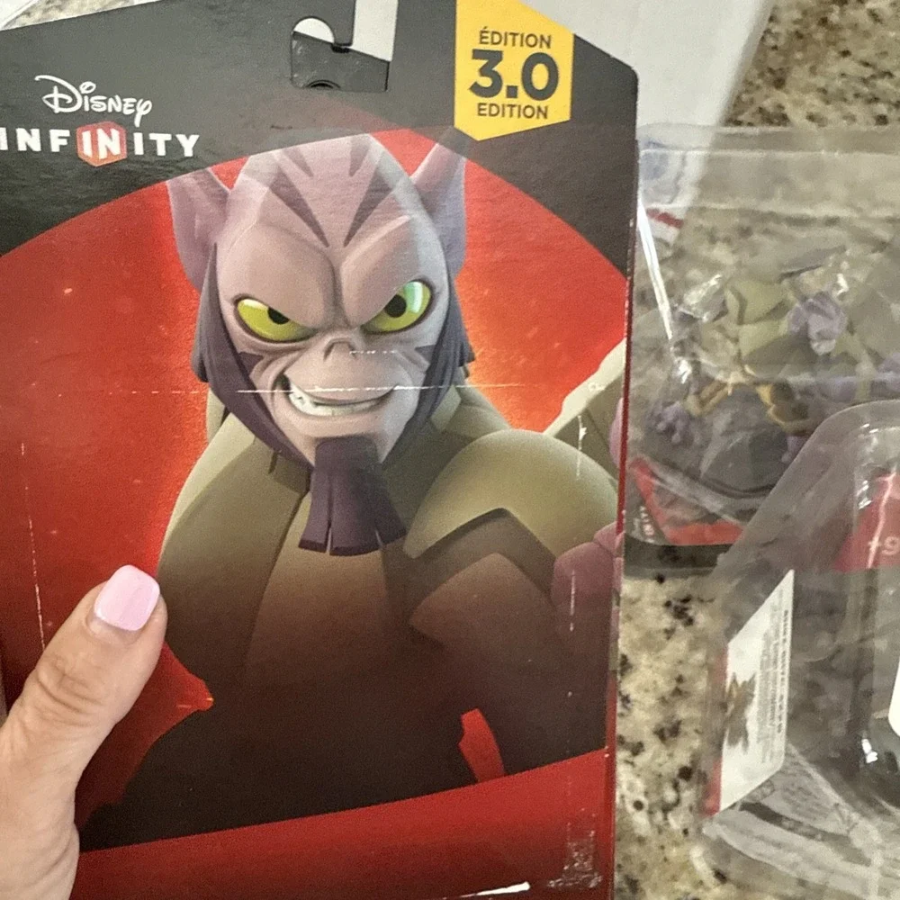 DISNEY INFINITY 3.0 Figure Zeb Orrelios Character Star Wars Rebels NIB Read‎