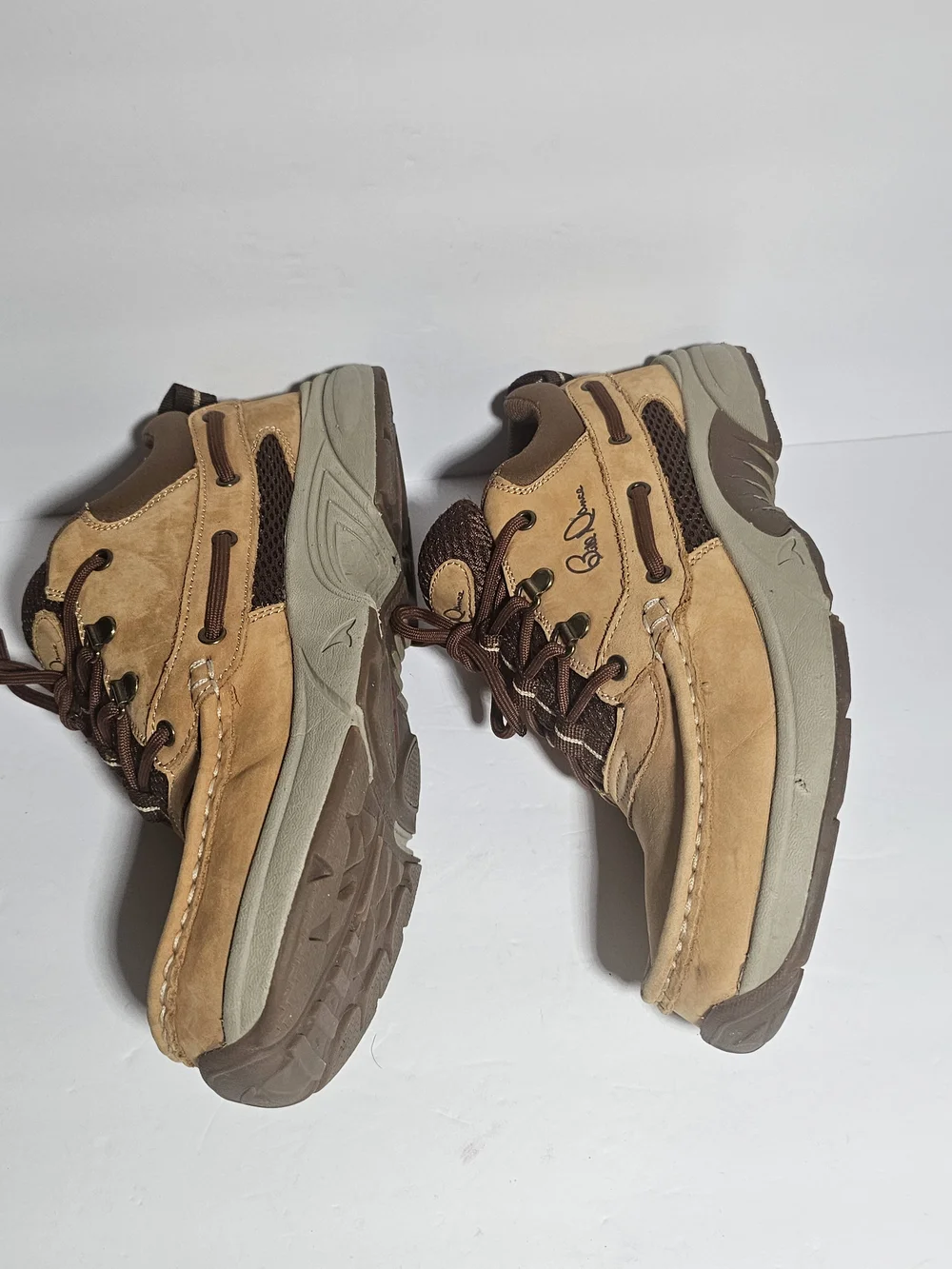 Rugged Shark Size 10.5M Bill Dance Mens Tan Leather Boat Shoes Fishing Sneakers