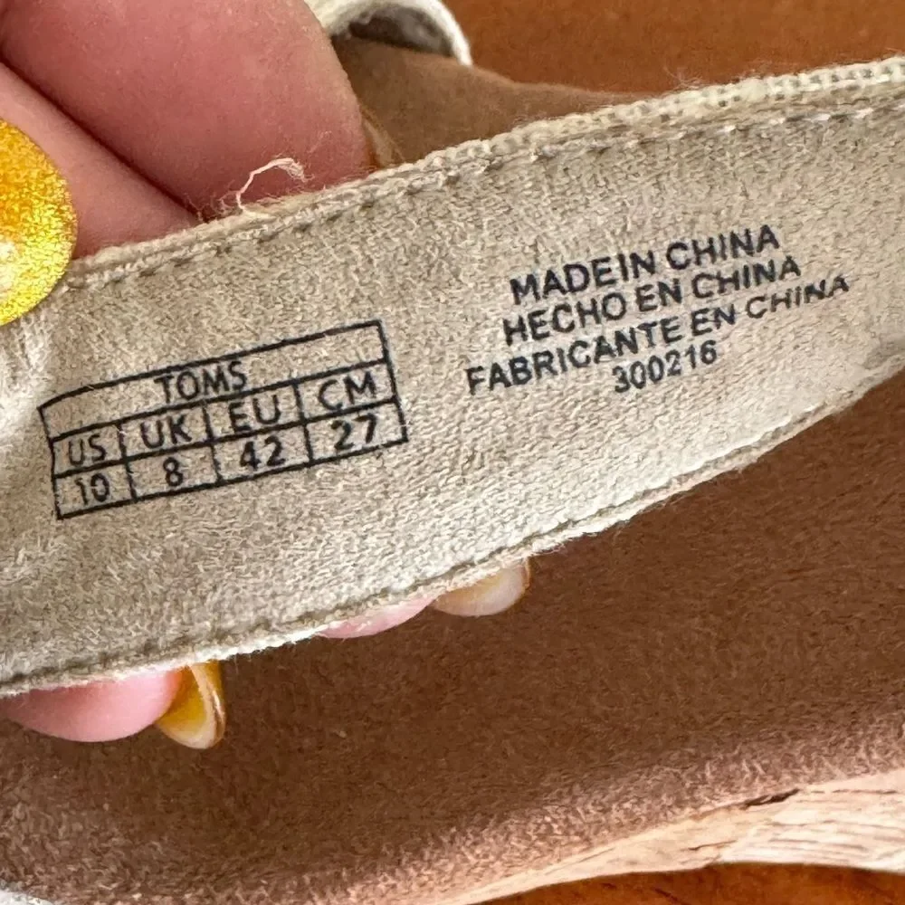 TOMS WOMEN'S CLARISSA WEDGES WHITE  TEXTILE NEW SZ 10 w/dust bag NWOT
