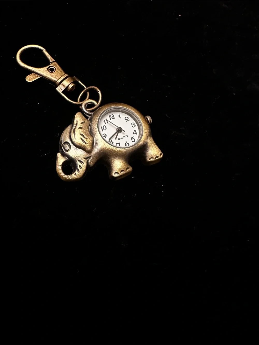 Vintage-style bronze elephant watch analog movement./ AS IS UNTESTED