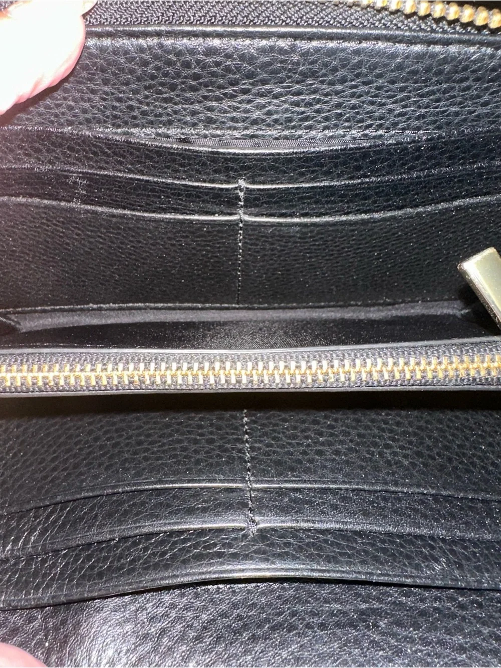 Tory Burch genuine pebbled