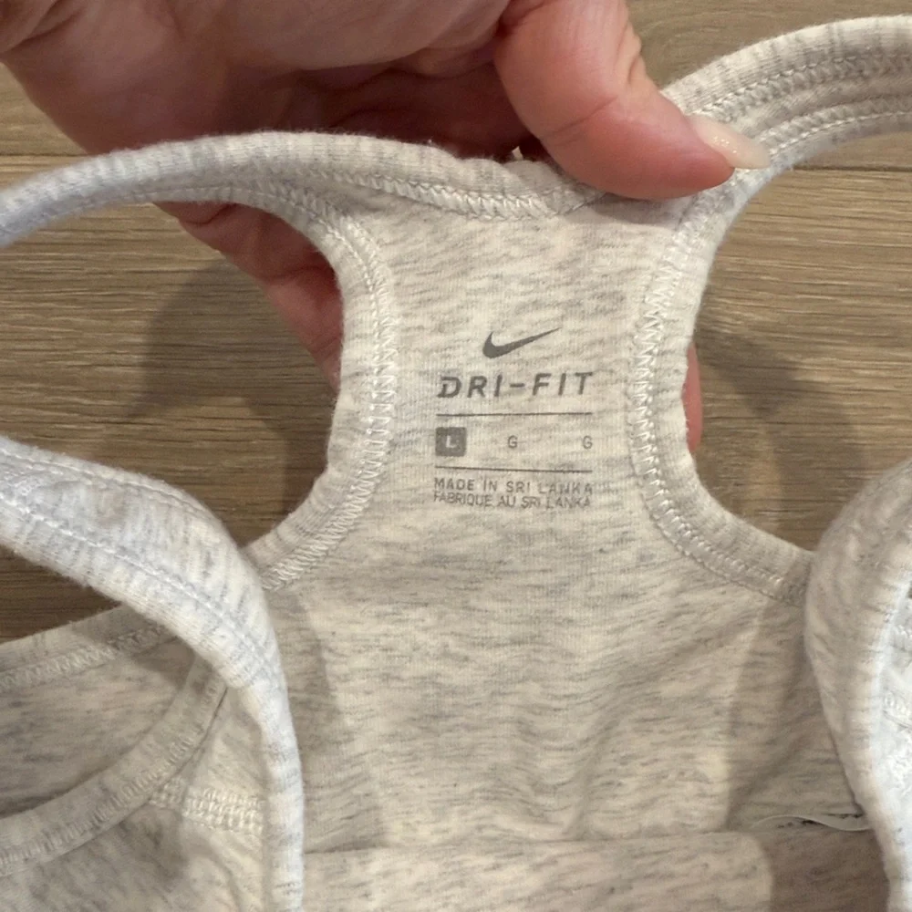 Nike excellent preowned