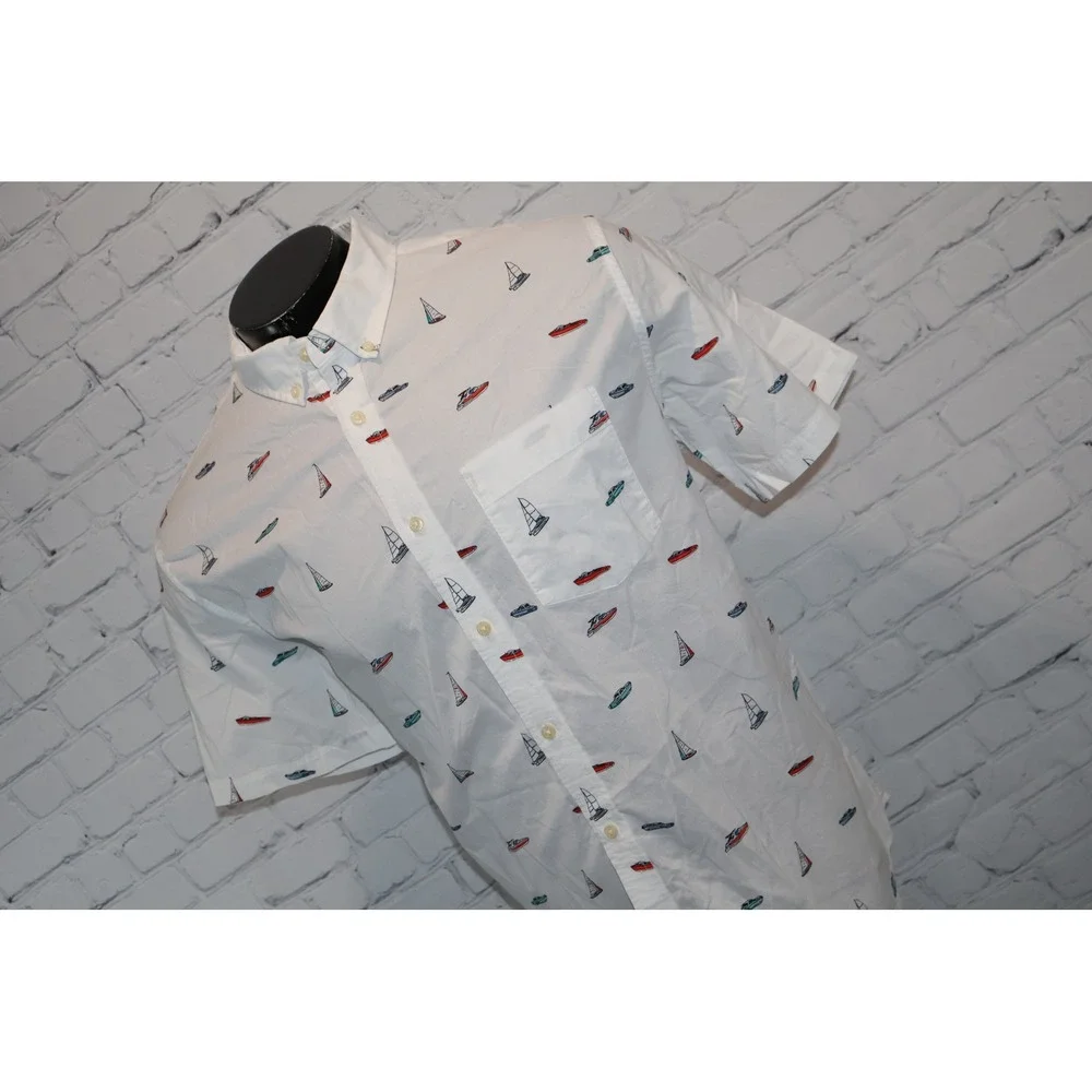 Banana Republic Button Down Shirt Mens XL White Sailboat Speedboat Print