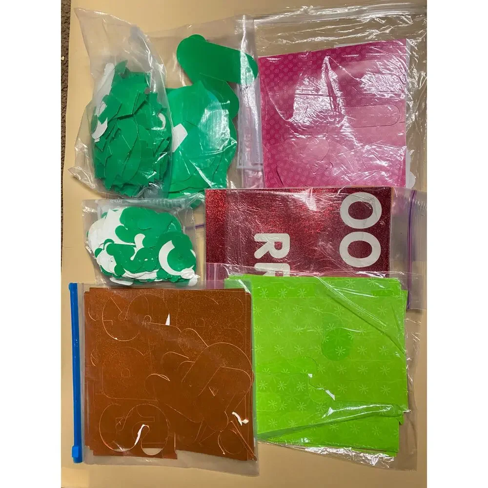Unbranded corkboard letter