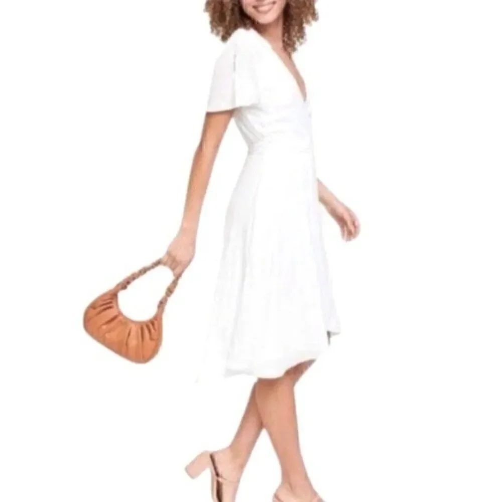 Urban Expressions wear chic