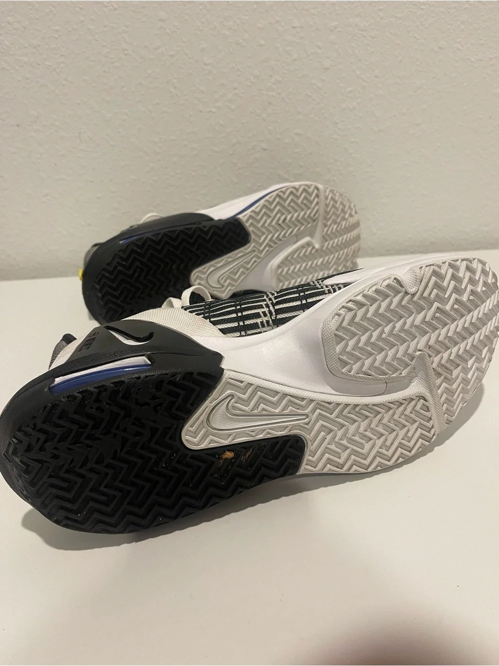 Nike authentic lebron