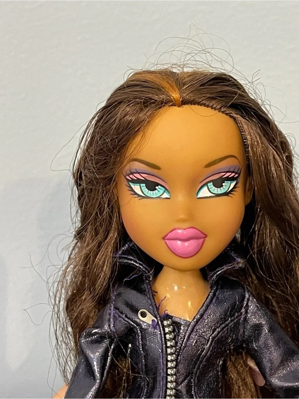 Bratz Doll Dynamite Nevra Original Complete w/ Clothes