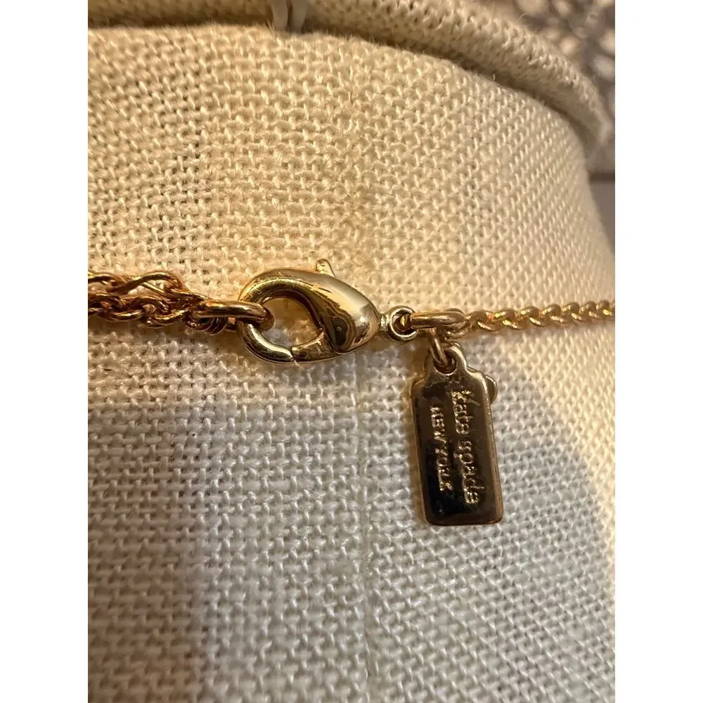 Copied - Monet Gold Tone Herringbone Pendant Necklace 16”