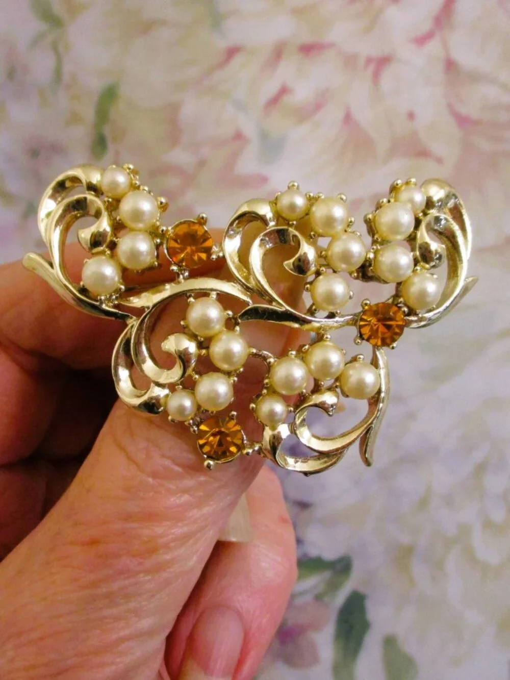Vintage fabulous gold