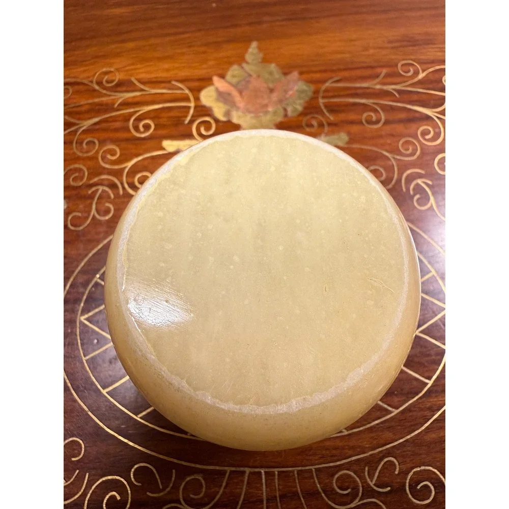 N/A vintage carved