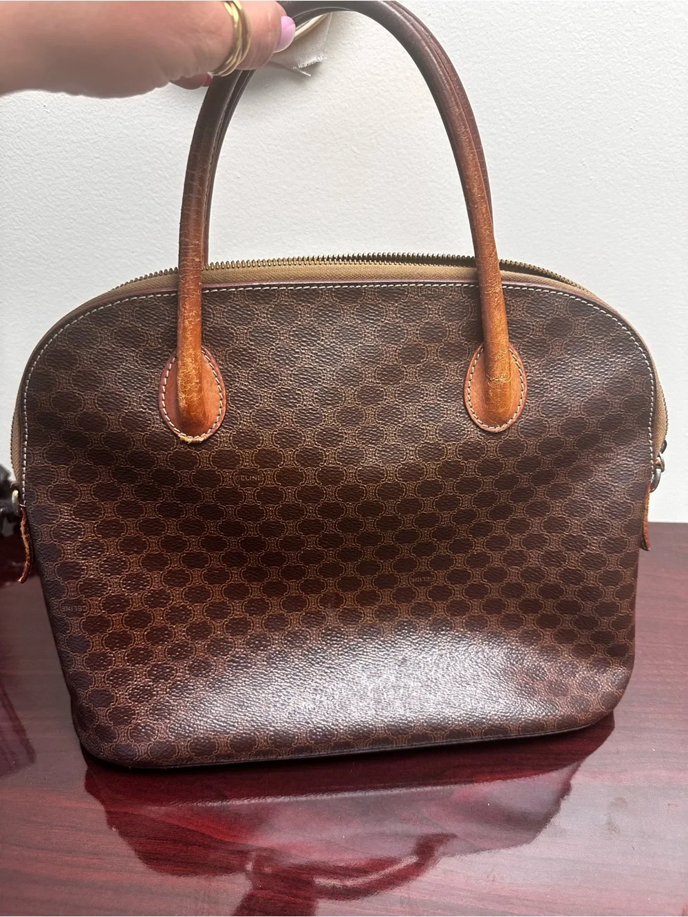 N/A elegant brown