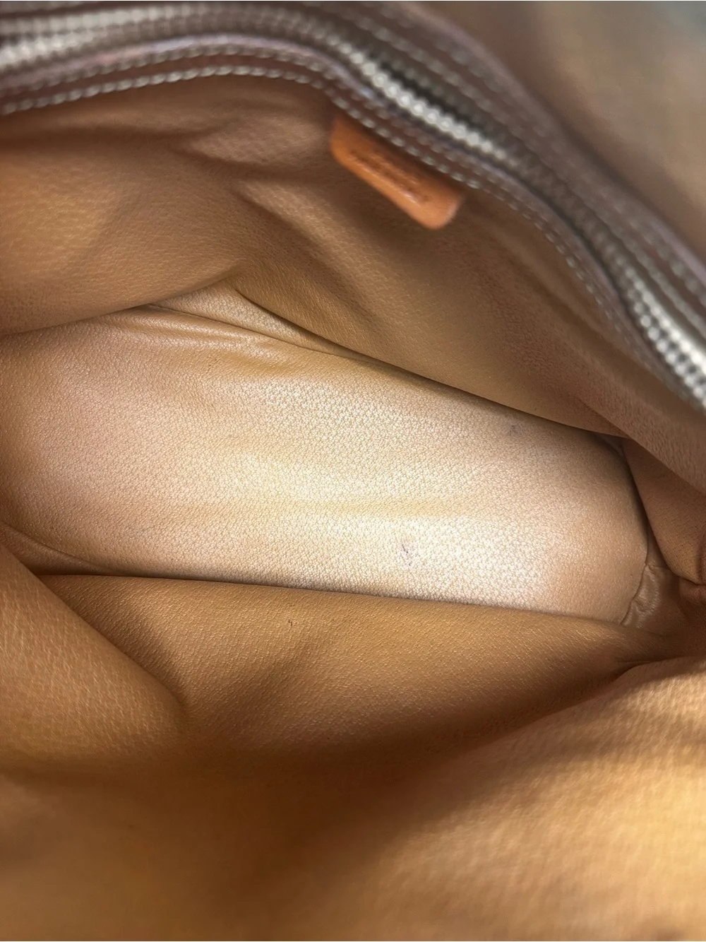 N/A elegant brown