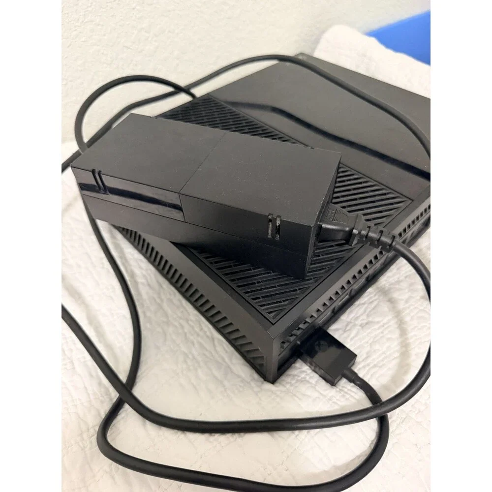 Microsoft Xbox One 500GB Home Console - Black (1540)