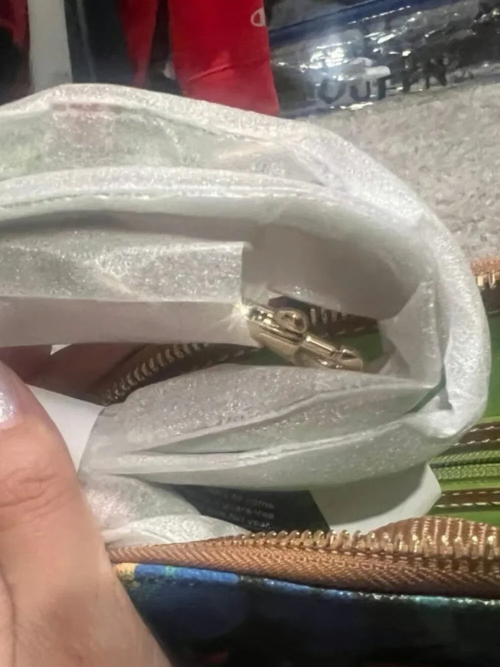 Dooney & Bourke green free pan