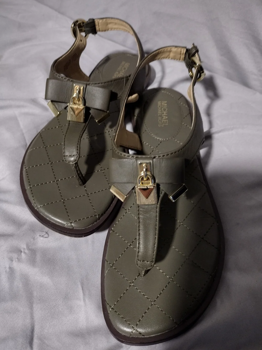 Michael Kors Olive Quilted Leather Slingback Sandals (5.5M) 6.5 Actual Size