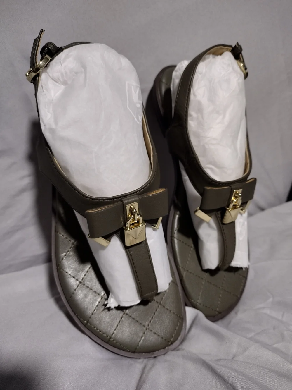 Michael Kors Olive Quilted Leather Slingback Sandals (5.5M) 6.5 Actual Size