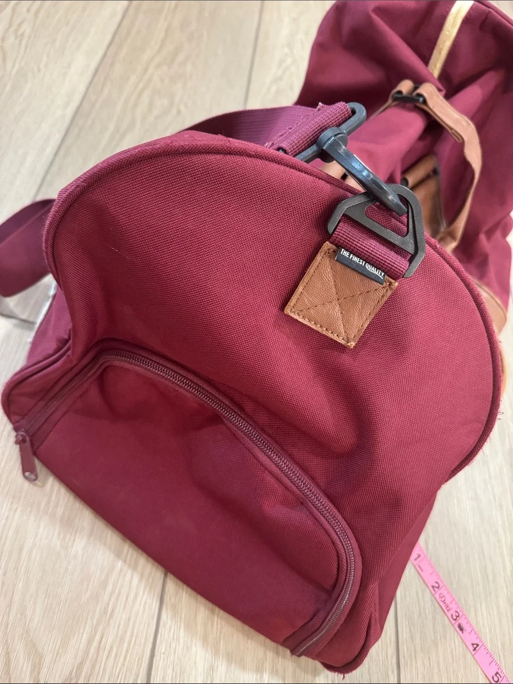 Herschel Novel Duffle Bag Weekender Retail: $120 Vacation Travel Red