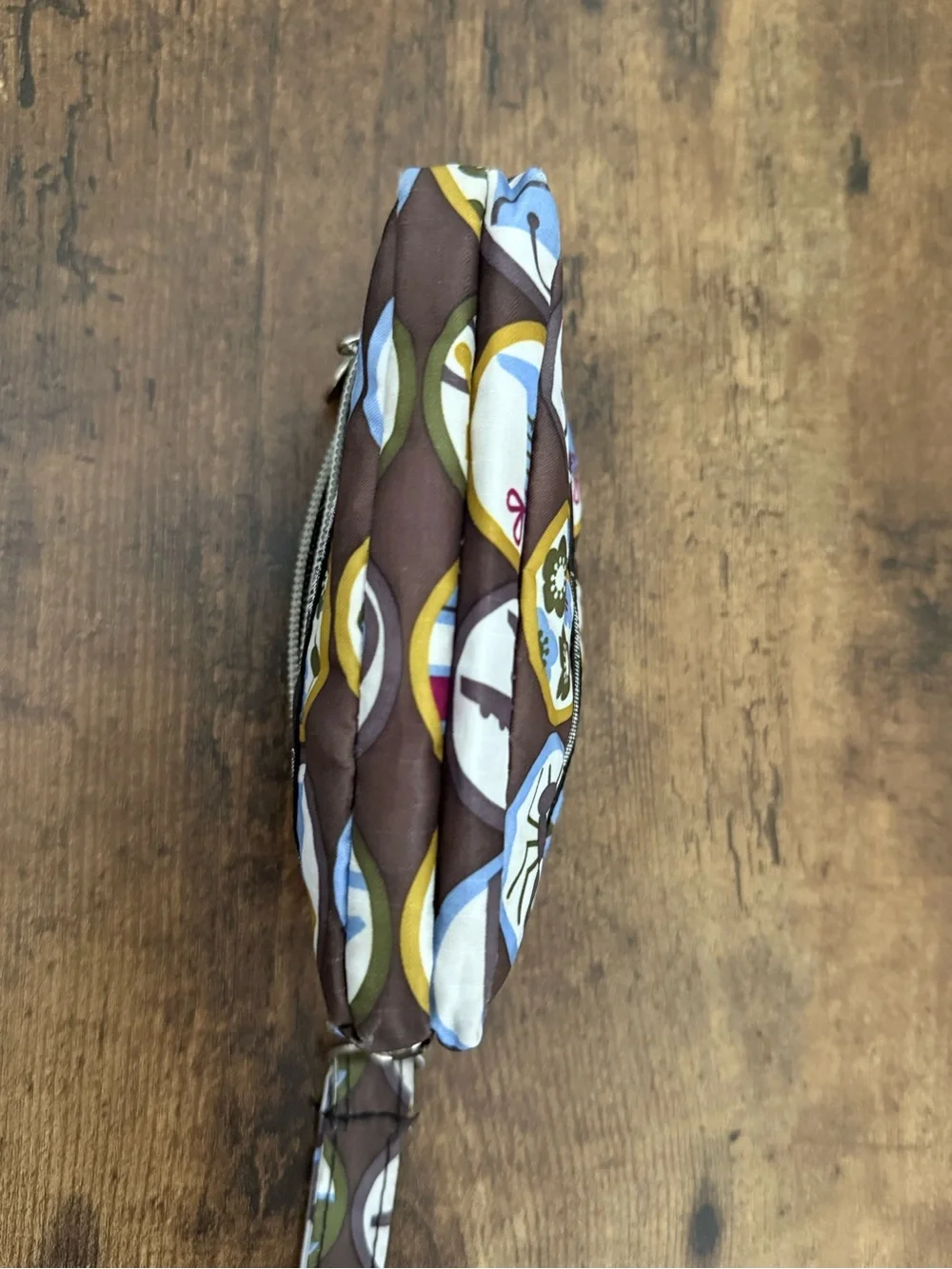 Lesportsac wristlet phone