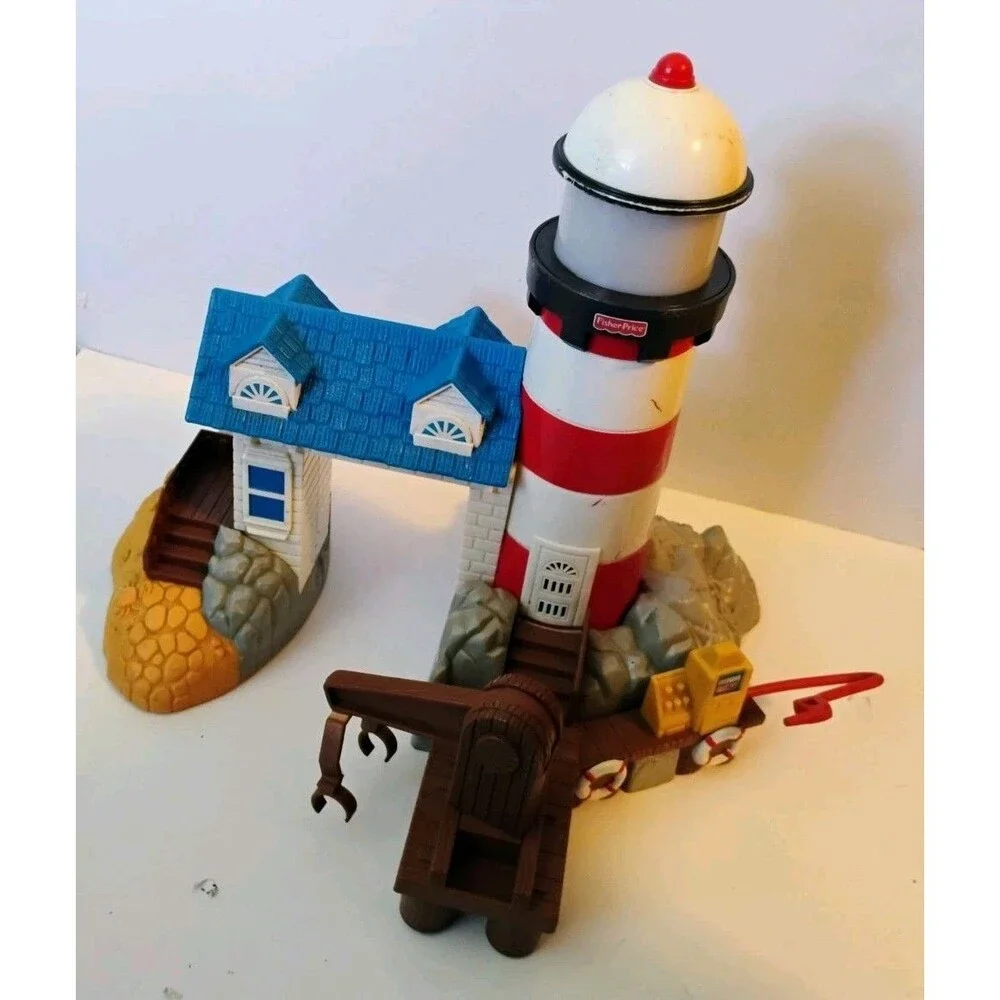 2004 Fisher Price GEOTRAX Harbor Docks Lighthouse - Working Lights & Sounds