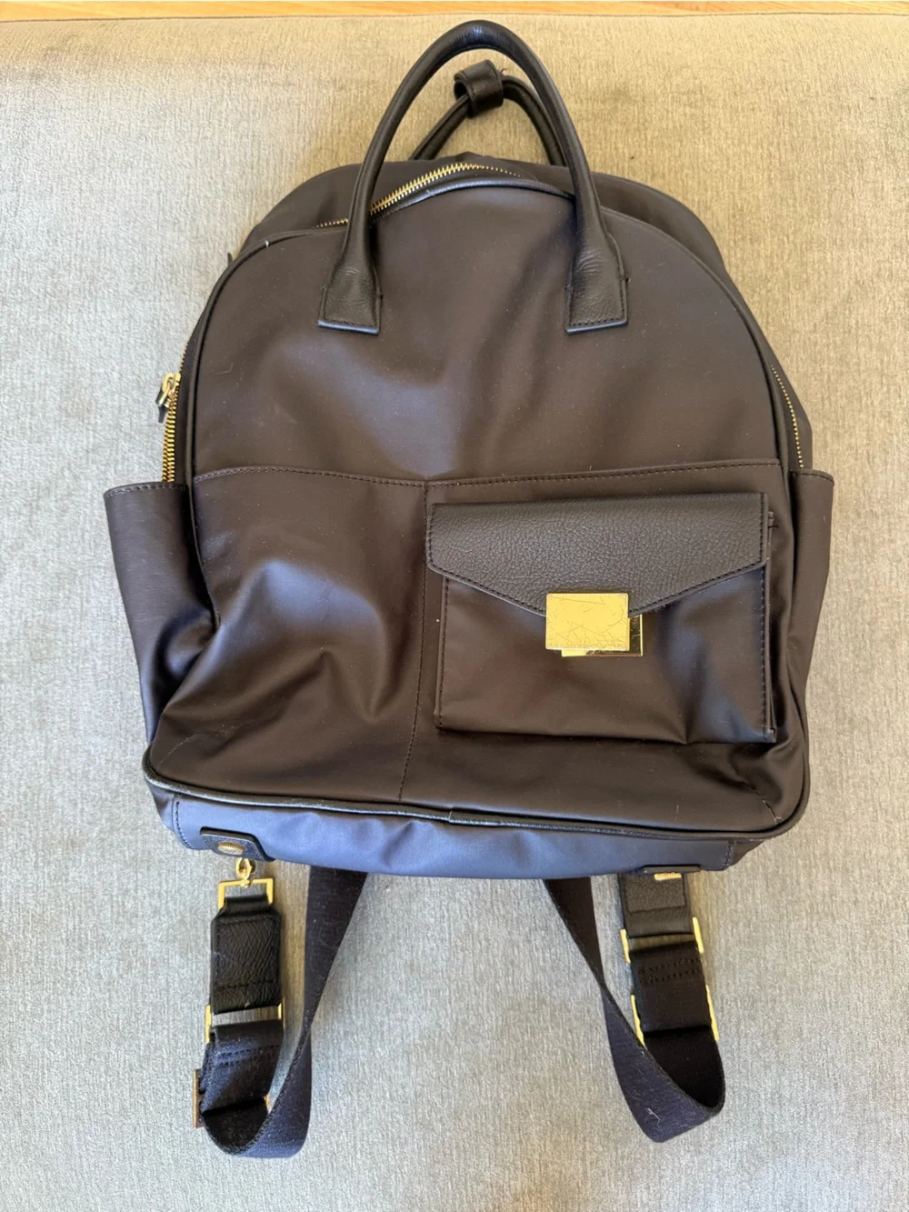 India Hicks but pocket