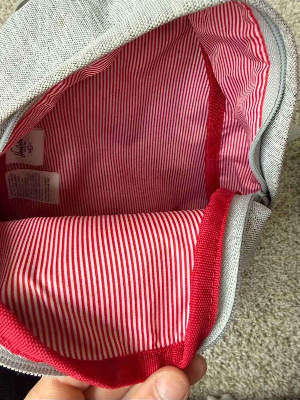 Herschel Supply Company front minimalist