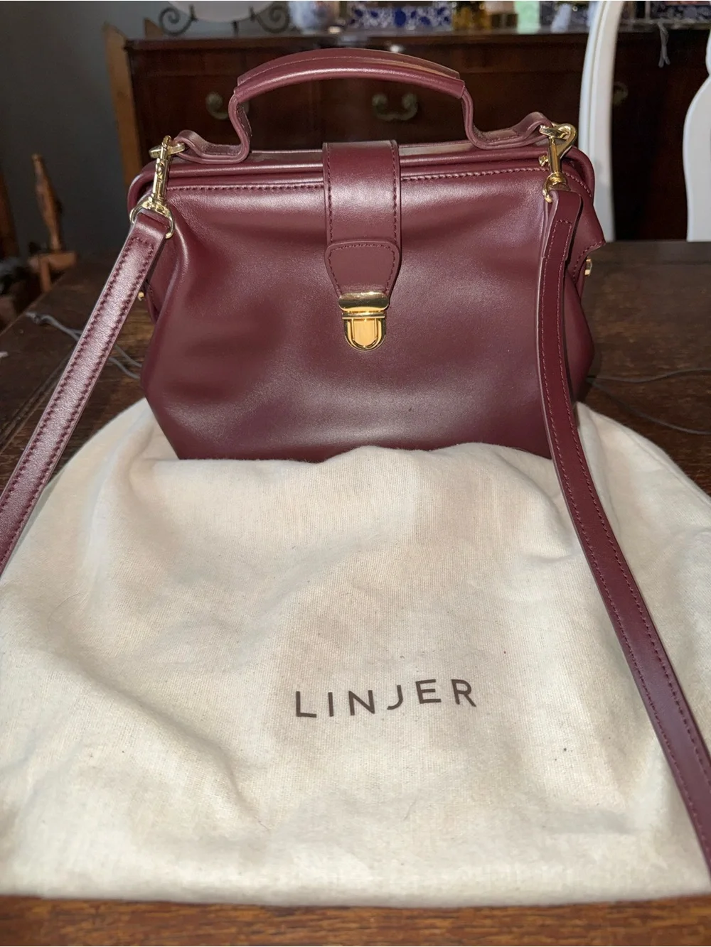 EUC LINJER The Doctor's Bag Burgundy Leather used three times! Includes dust bag