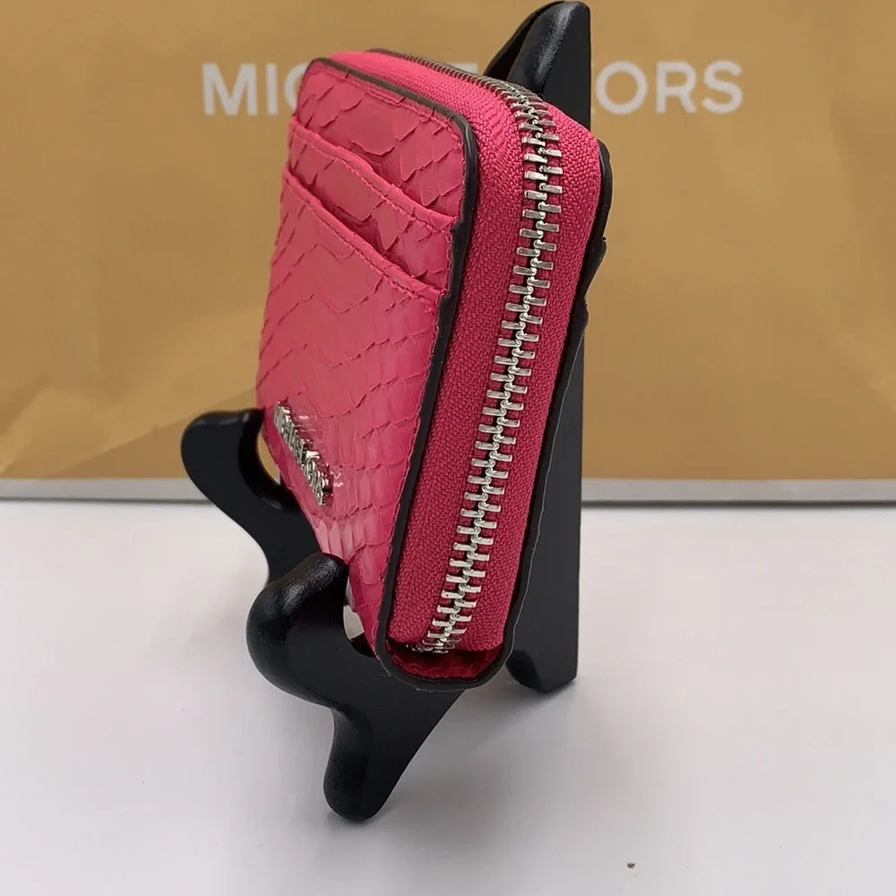 MICHAEL KORS MEDIUM ZIP AROUND CARD CASE ELECTRIC PINK COLOR