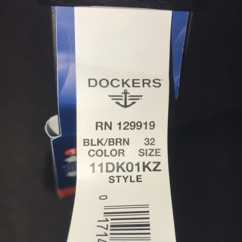 Dockers black brown