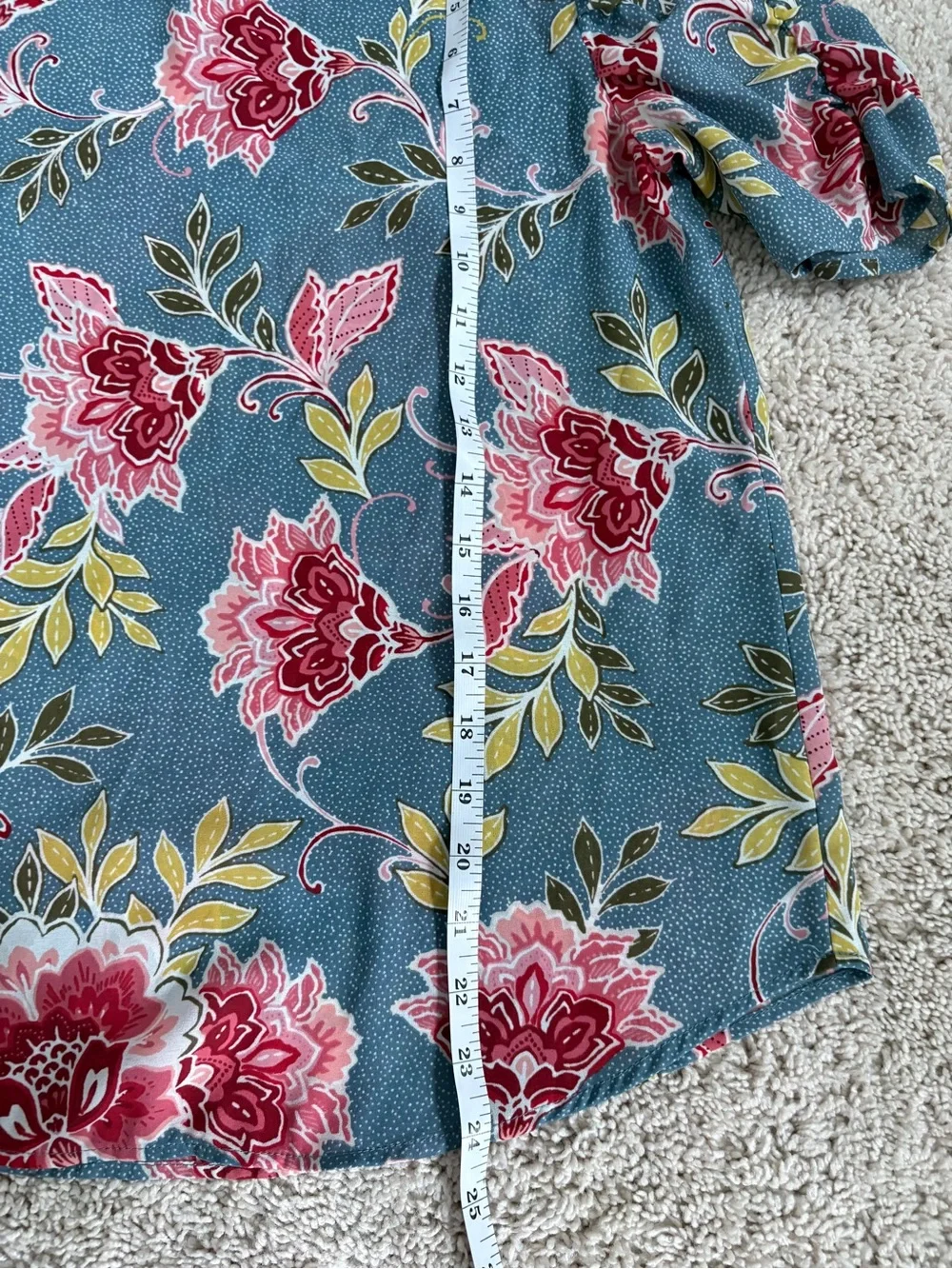 LOFT blouse accents silhouette